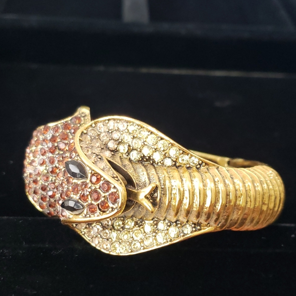 Cobra Fashion Bracelet